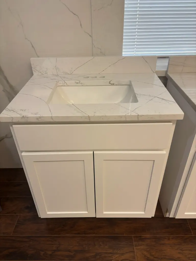 30" Cabinet/Top 